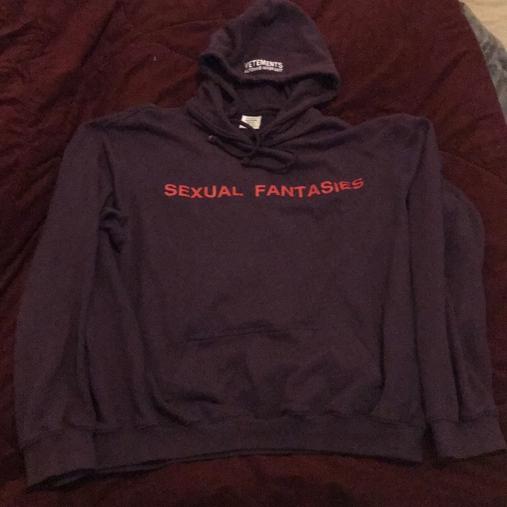 100% authentic vetements purple “sexual fan hoodie